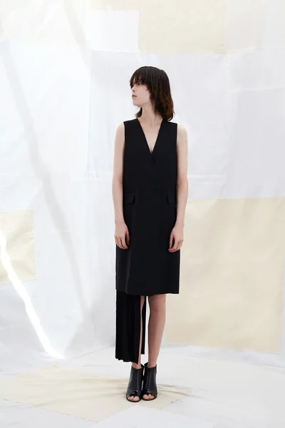 Look 19